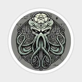 Cthulhu Awakens V2 Magnet